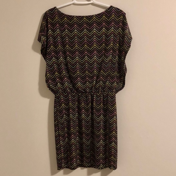 L8teR wide top chevron sleeveless mini dress - Picture 4 of 7